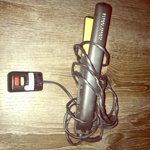 CHI hair straightener